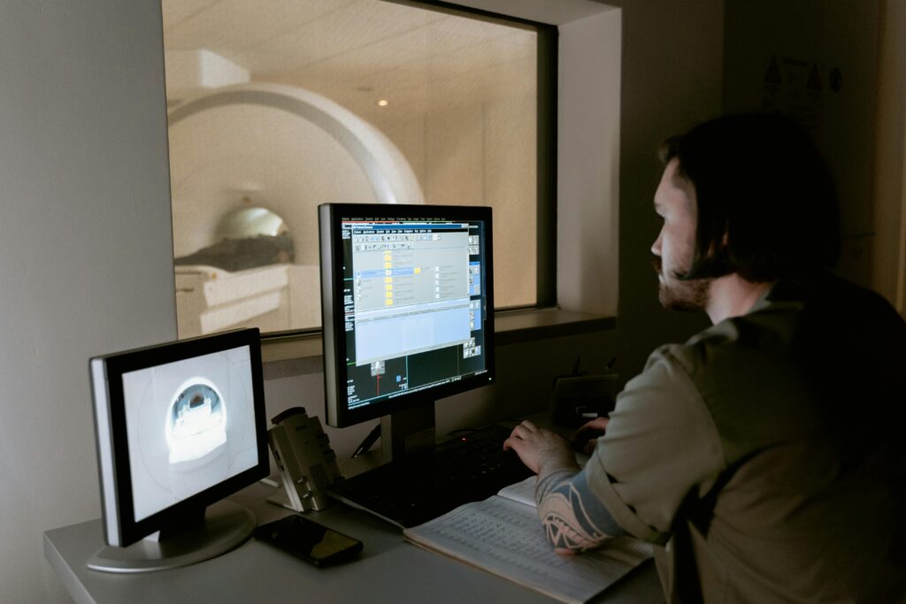 May-Blum-Dahl Center for Human MRI Research